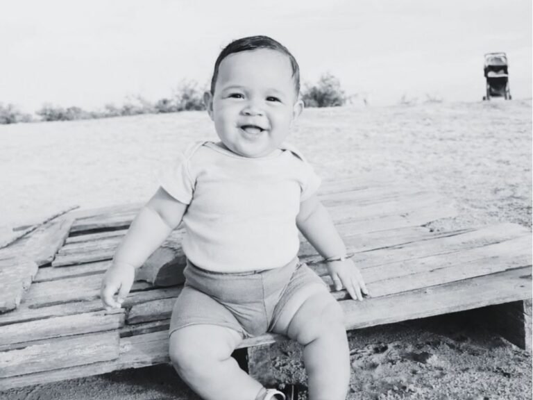 Bebê de 10 meses morre em Parnaíba esperando transferência para UTI em Teresina.