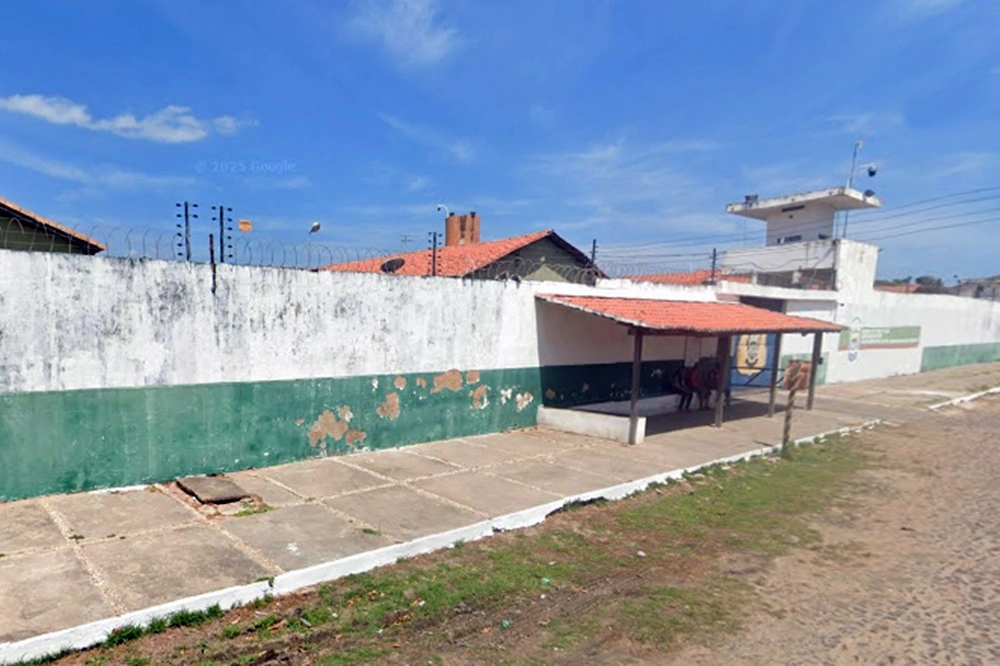 Faccionados do PCC são condenados por atentado contra filho de policial penal.