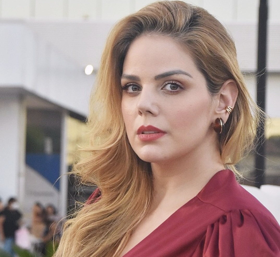 Ex-Miss Piauí denuncia perseguição e violência psicológica após fim de relacionamento.