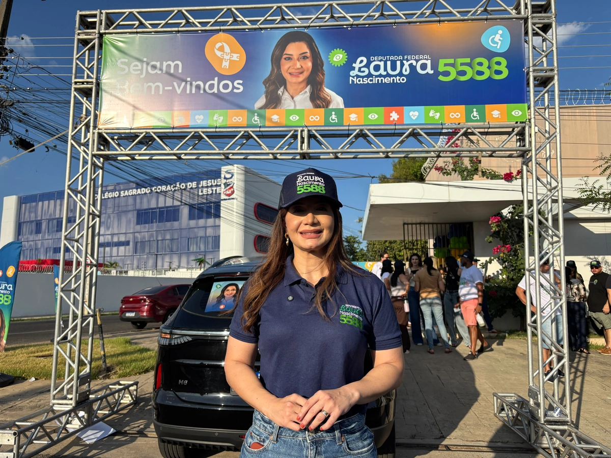 Laura Nascimento destaca famílias atípicas ao iniciar campanha em Teresina.